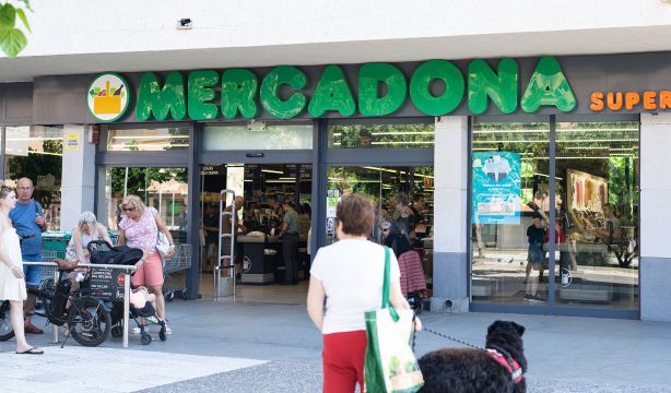 Día de Todos los Santos 2025: ¿qué supermercados abren el 1 de noviembre?
