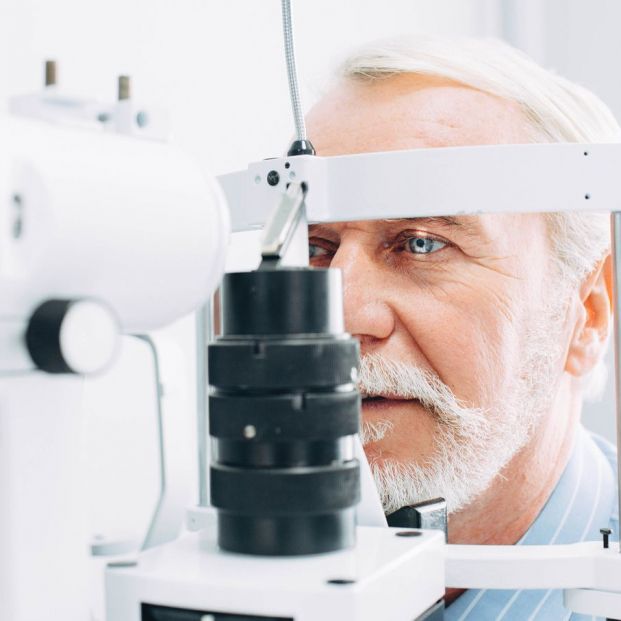 óptico u oftalmólogo 