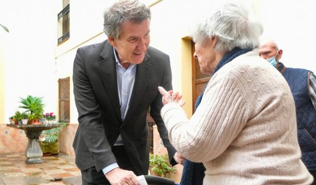 Feijóo avisa a Sánchez de que "le va a salir mal la jugarreta": "Los pensionistas no son pardillos"