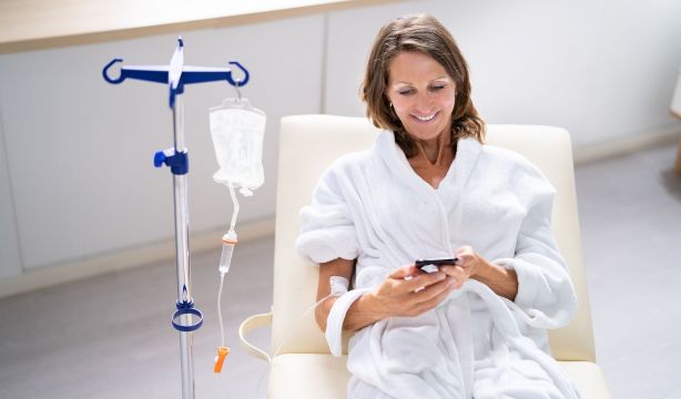 Un nuevo fármaco elimina el cáncer de mama en una sola dosis