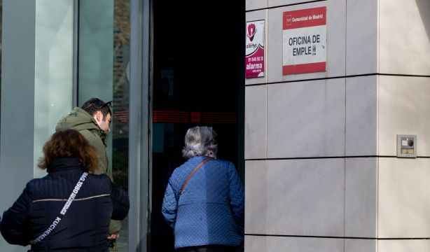 Paro sénior: La contratación de mayores de 45 no levanta cabeza en el cierre de 2025