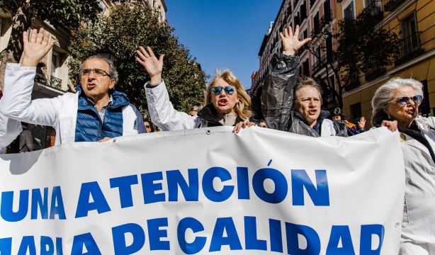 Médicos anuncian una "gran manifestación" frente a Sanidad para mostrar su rechazo al Estatuto Marco