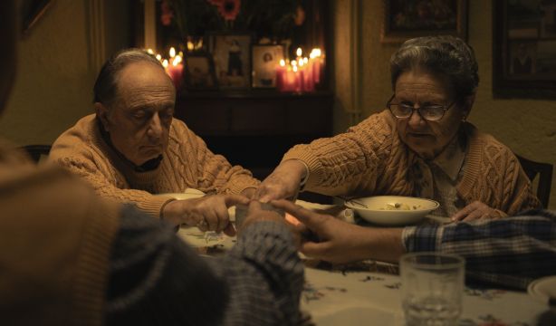 Los sénior llegan a los cines para resolver el misterio del 'Bodegón con fantasmas'