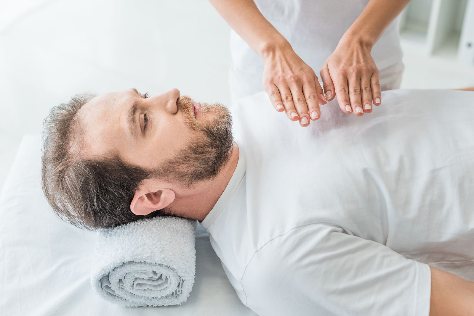 Qué es Reiki (Bigstock)