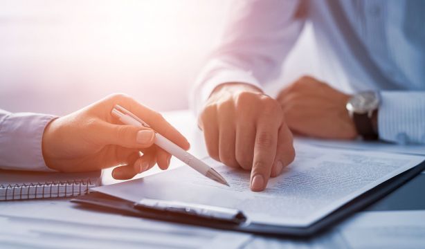 El 77% de los mayores de 50 lograron conservar su empleo durante la pandemia