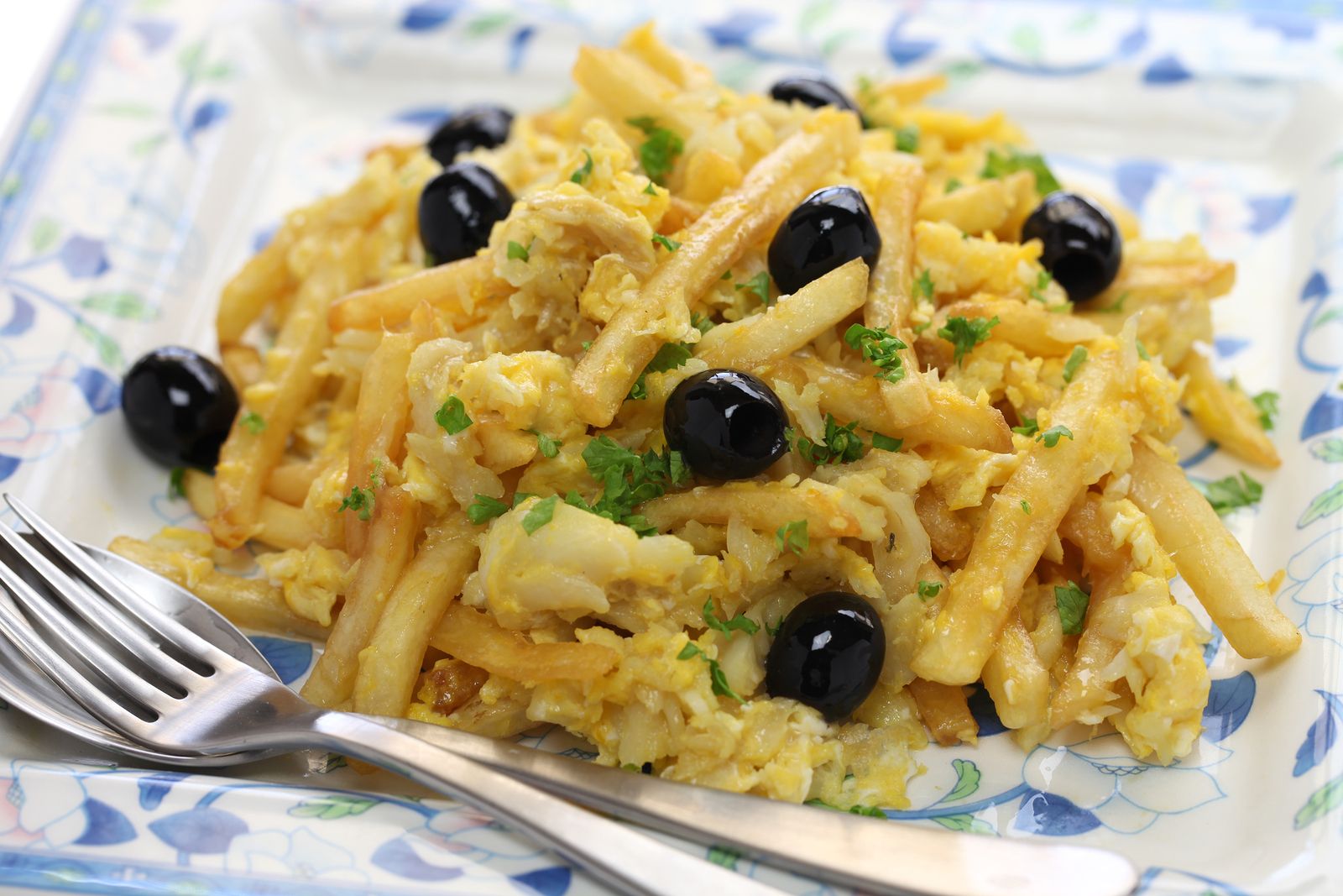 Receta de bacalao à Brás, uno de los clásicos de Portugal