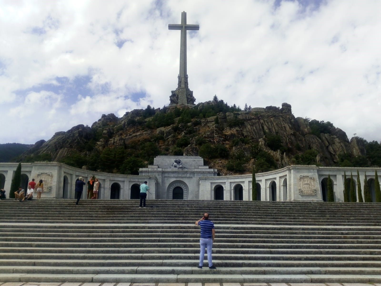 Valle de los Caídos, las visitas caen más de la mitad después de la exhumación de Franco