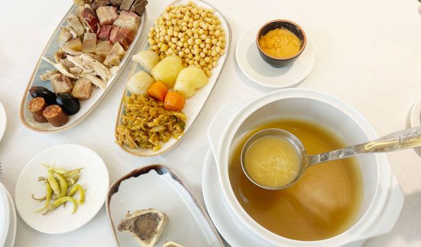 Cocido madrileño: restaurantes para disfrutarlo y secretos para hacerlo en casa como un gran chef