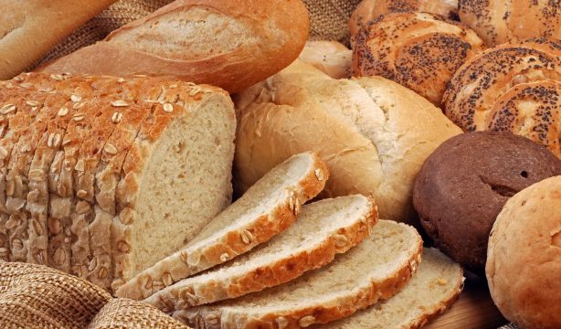 Así puedes reconocer un buen pan en el supermercado: consejos de un experto