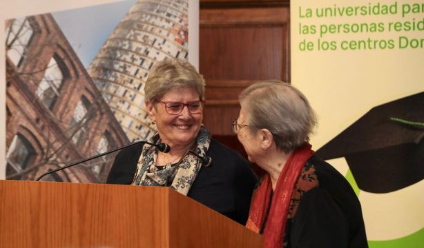 Más de 50 personas mayores demuestran que el aprendizaje no tiene edad