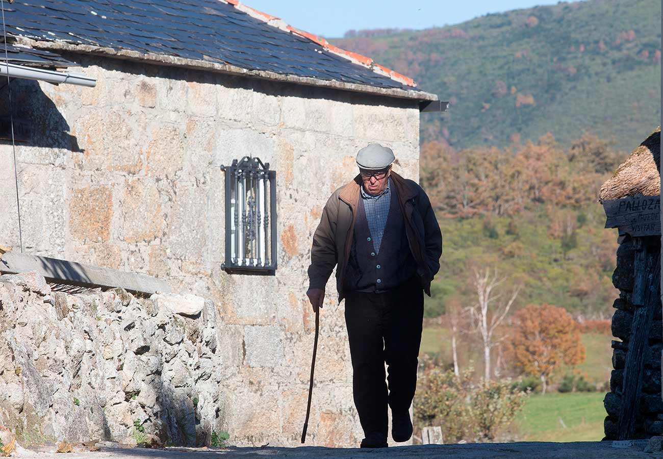 Se desinfla el compromiso de la banca de llevar alternativas de inclusión financiera a los pueblos