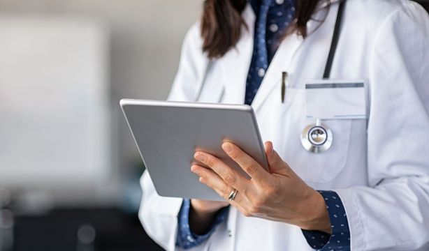 Alertan de la falta de relevo para los médicos de familia próximos a jubilarse