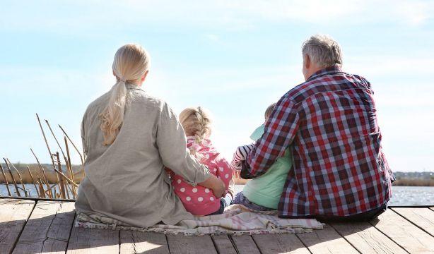 Pasos para ser familia de acogida con más de 55 años