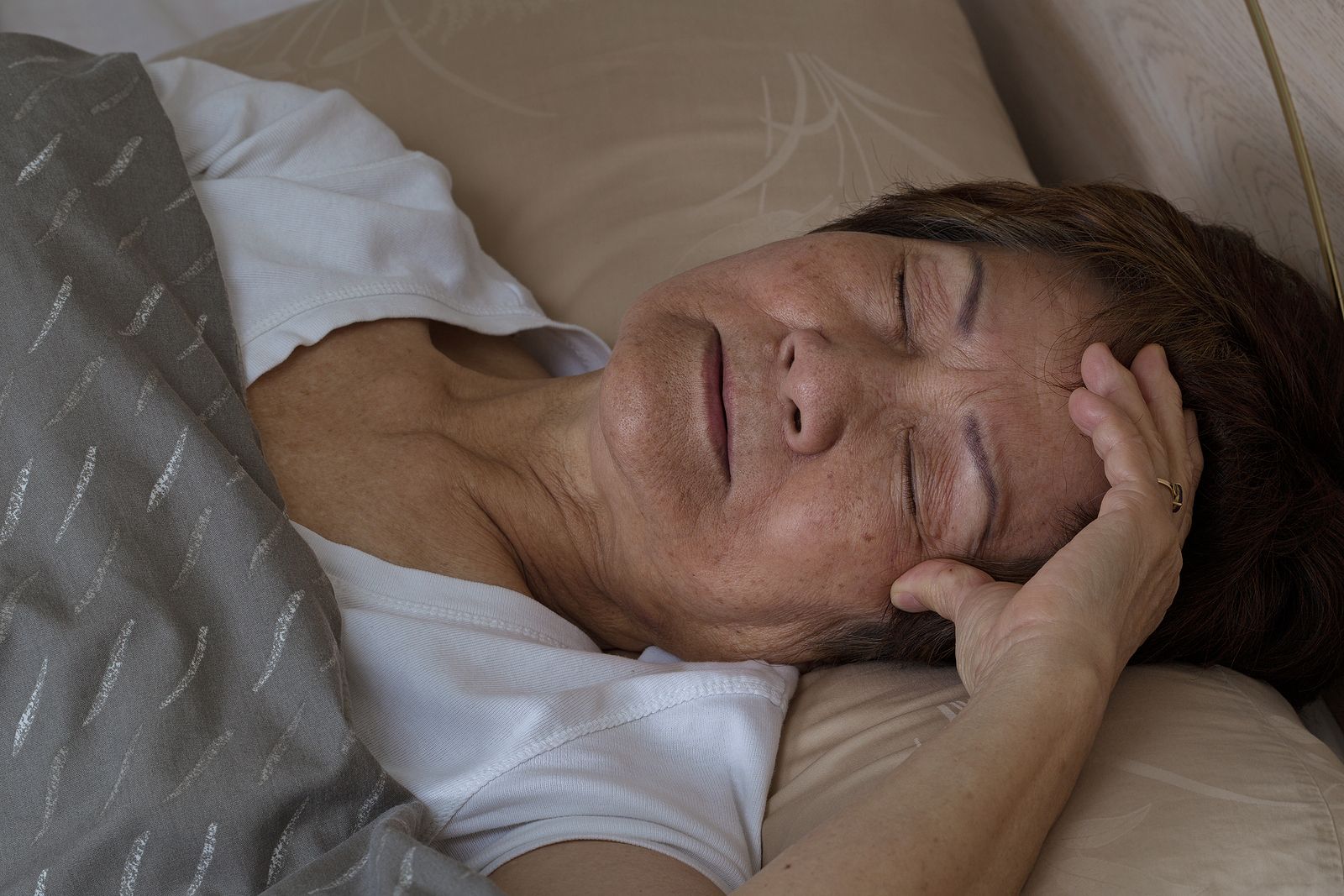 El insomnio y los fármacos para dormir tienen este efecto en los mayores (Bigstock) El insomnio y los fármacos para dormir tienen este efecto en los mayores (Bigstock)