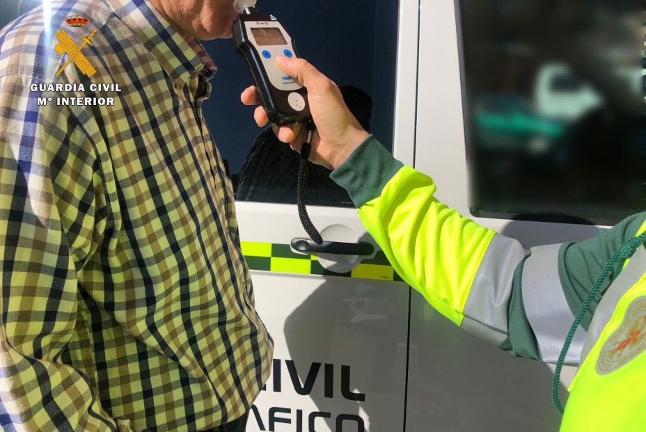El Congreso da el primer paso para bajar la tasa máxima de alcohol al volante El Congreso da el primer paso para bajar la tasa máxima de alcohol al volante