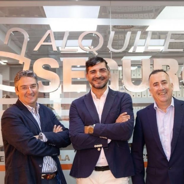 EuropaPress 5330319 antonio carroza presidente alquiler seguro david caraballo director general EuropaPress 5330319 antonio carroza presidente alquiler seguro david caraballo director general