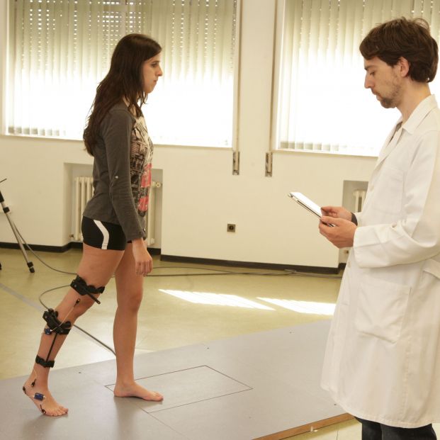 Juan Andrés Martin durante una prueba en el Laboratorio de Análisis de Movimiento dela Escuela de Fisioterapia de la ONCE