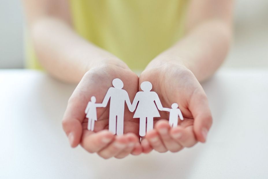 Brecha en pensiones: casi 900.000 mujeres cobran ya el plus, que sube sus pagas 35,9 € por hijo