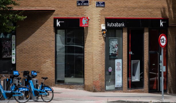 Pago de las pensiones en abril de 2025: ¿qué día se cobra la pensión en Kutxabank?. Foto: EuropaPress