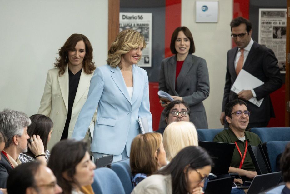 El Gobierno aprueba la Ley de los Medicamentos: enfermeras y fisioterapeutas ya puedan recetar El Gobierno aprueba la Ley de los Medicamentos: enfermeras y fisioterapeutas ya puedan recetar