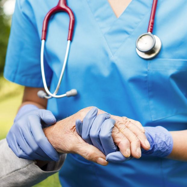 Cooperativas de atención domiciliaria: una solución innovadora a la crisis de cuidadores