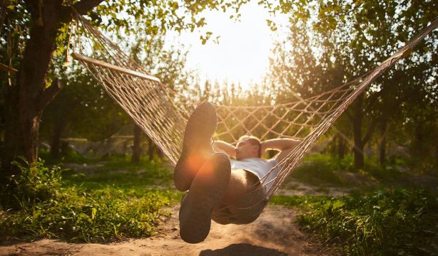 Desconectar del trabajo, planificar y poner límites, claves para lograr un buen descanso vacacional