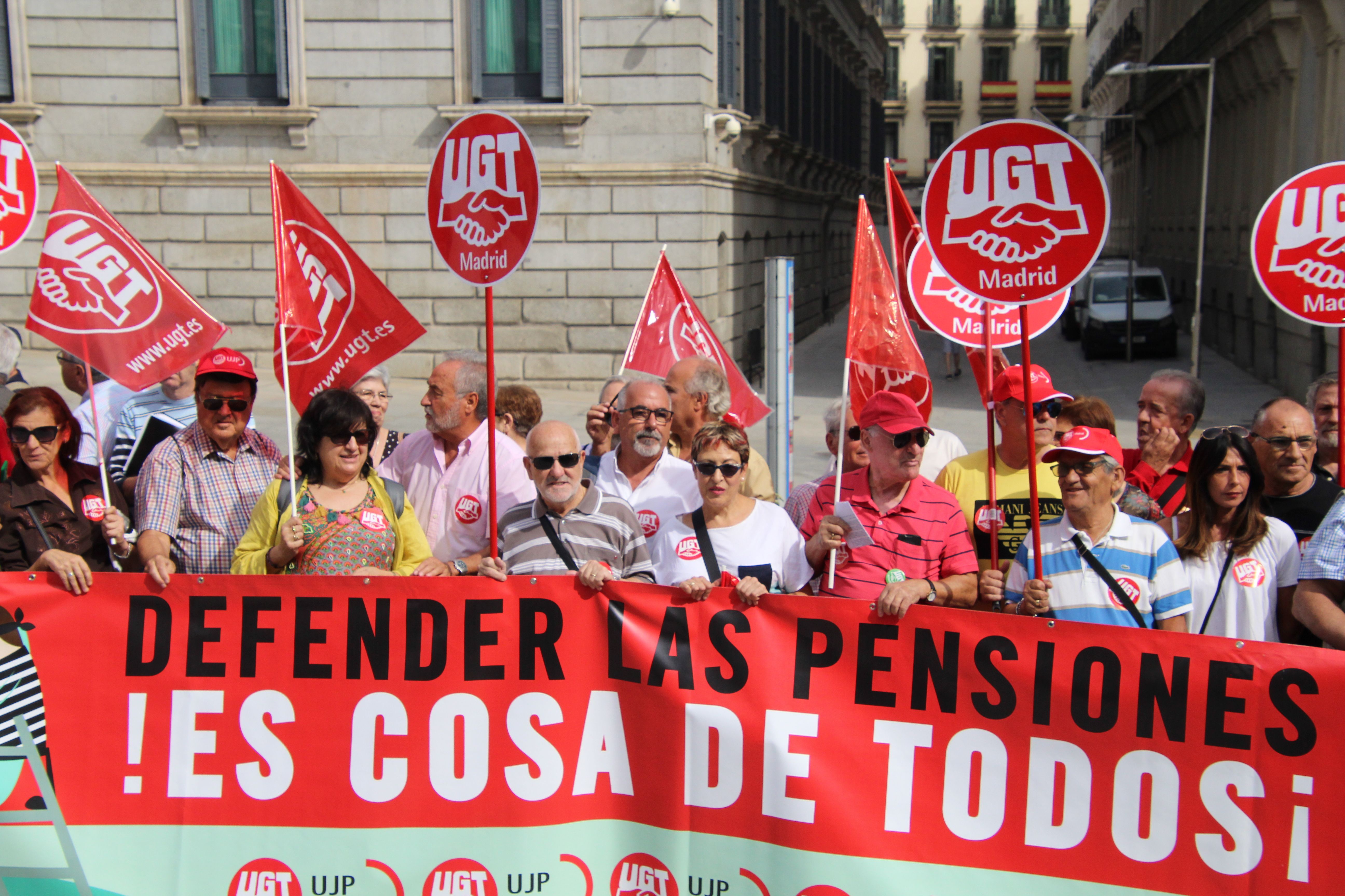 UGT: "Si los políticos se tomasen en serio los problemas de los mayores, no estaríamos en la calle"