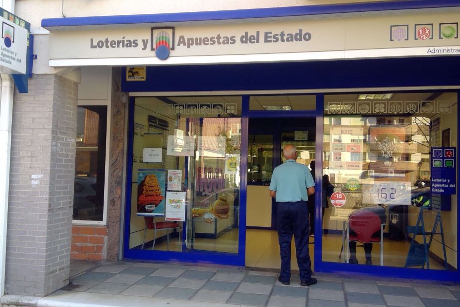 ¿Los bancos pueden pedir comisión por el cobro de premios del sorteo de Lotería de Navidad?