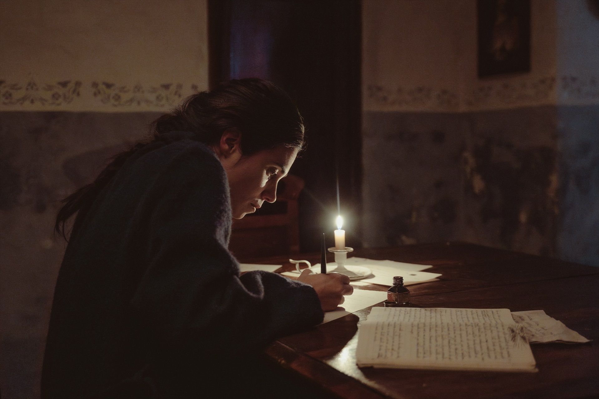  'La buena letra', la película que cuenta la posguerra española "en minúsculas"