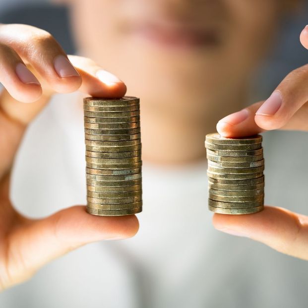 bigstock Compare Wage Gap Money Pay An 419623498 bigstock Compare Wage Gap Money Pay An 419623498