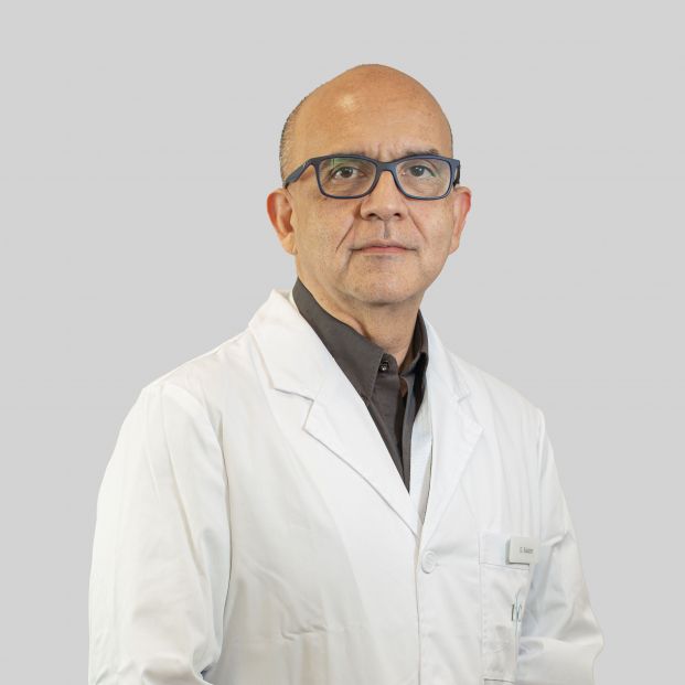 Dr. Gabriel Salazar Dr. Gabriel Salazar