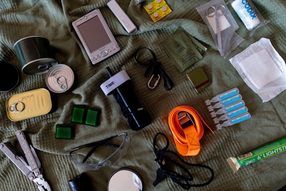 Este es el kit de emergencia que la UE recomienda preparar en caso de emergencia