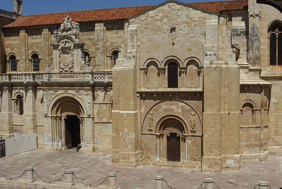 Wikipedia Commons. ¿Cuáles son los edificios más antiguos de León? Wikipedia Commons. ¿Cuáles son los edificios más antiguos de León?