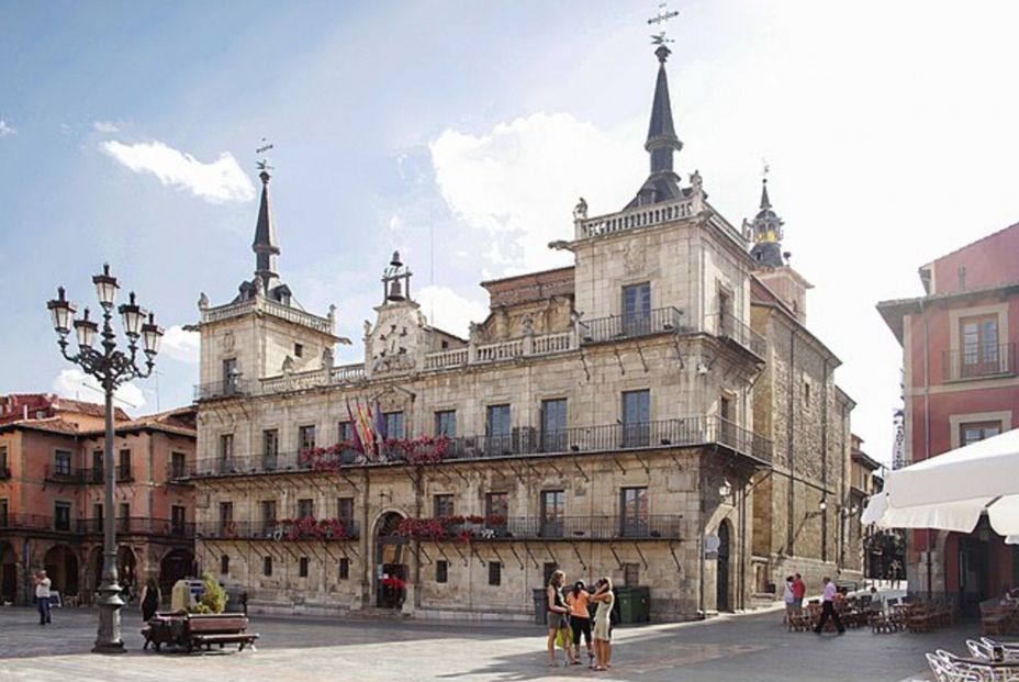 Wikipedia Commons. ¿Cuáles son los edificios más antiguos de León? Wikipedia Commons. ¿Cuáles son los edificios más antiguos de León?