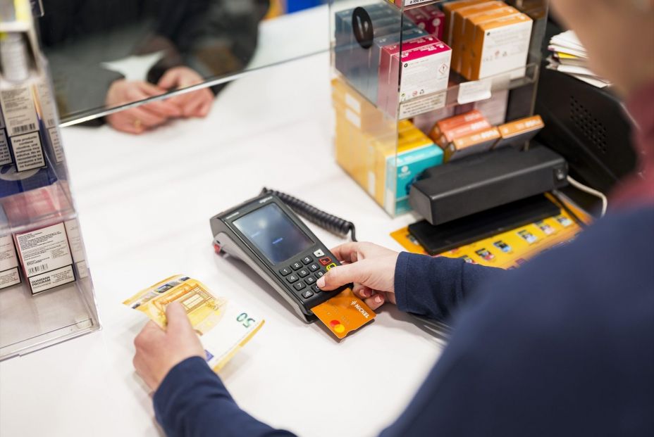 Cómo evitar problemas con el dinero cuando viajas al extranjero Cómo evitar problemas con el dinero cuando viajas al extranjero
