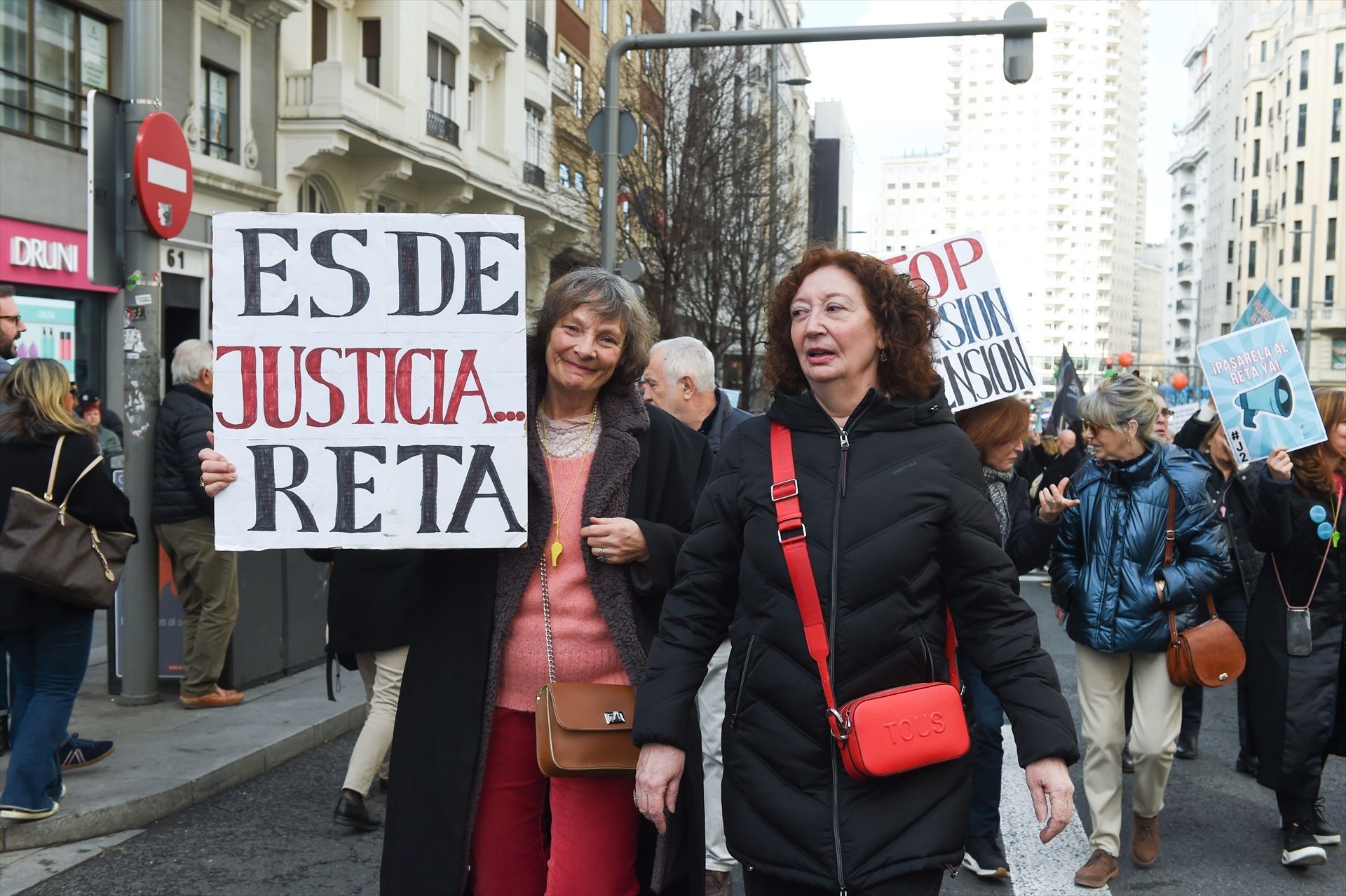 Los procuradores cargan contra la Ley del PSOE para que los mutualistas pasen a la Seguridad Social. Foto: EuropaPress