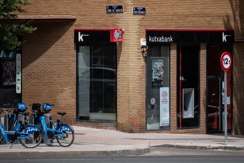 Pago de las pensiones en marzo de 2026: ¿qué día se cobra la pensión en Kutxabank?. Foto: EuropaPress