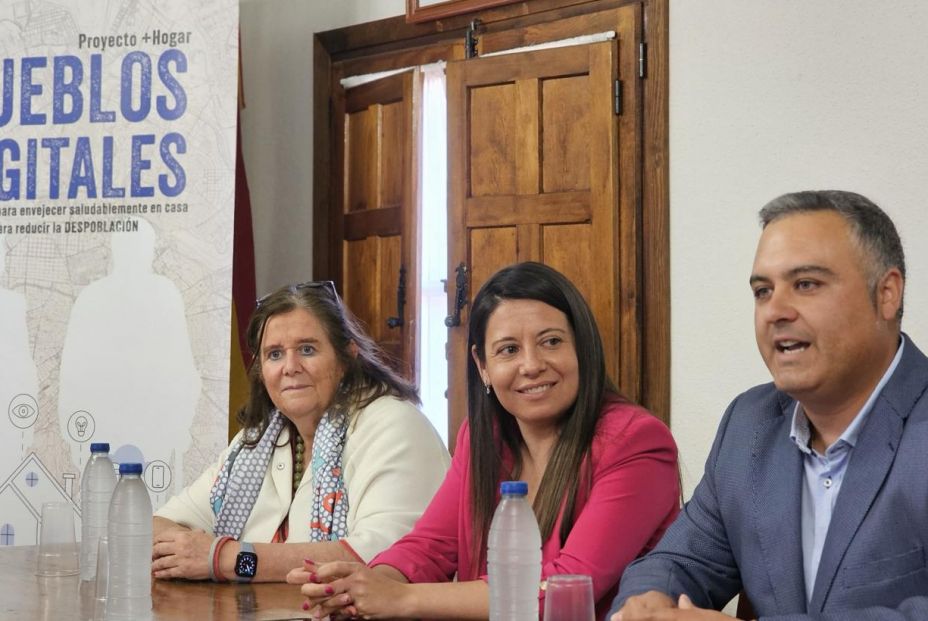 Castilla-La Mancha usa la tecnología para mejorar la autonomía de los mayores en el entorno rural Castilla-La Mancha usa la tecnología para mejorar la autonomía de los mayores en el entorno rural