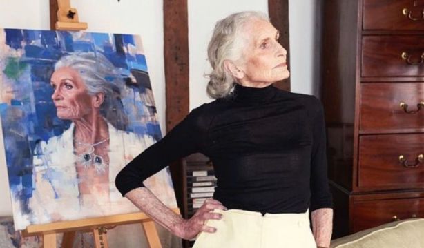 Los trucos para mantenerse en forma de Daphne Selfe, modelo a los 96 años (Instagram: Daphne Selfe)