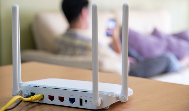La Policía alerta sobre la nueva estafa del "falso cambio de router"