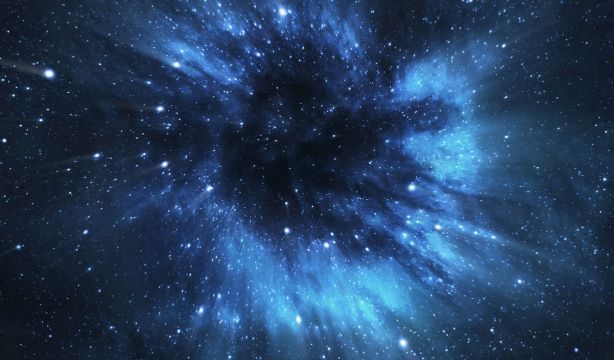La vida útil del universo se acerca a la mitad: esta es su fecha de caducidad, según la ciencia