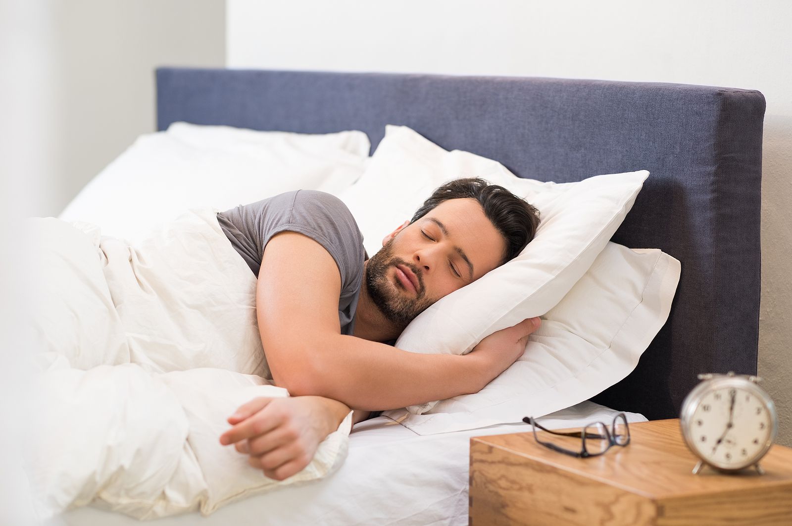 Dormir ocho horas no es universalmente necesario