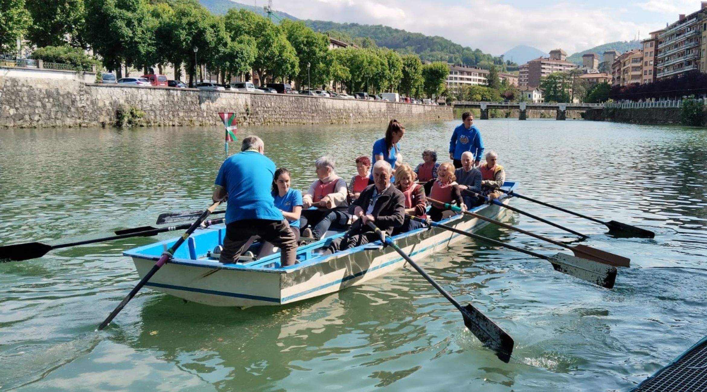 Nagusilan acerca el remo a las personas mayores para fomentar un envejecimiento activo (Nagusilan) Nagusilan acerca el remo a las personas mayores para fomentar un envejecimiento activo (Nagusilan)