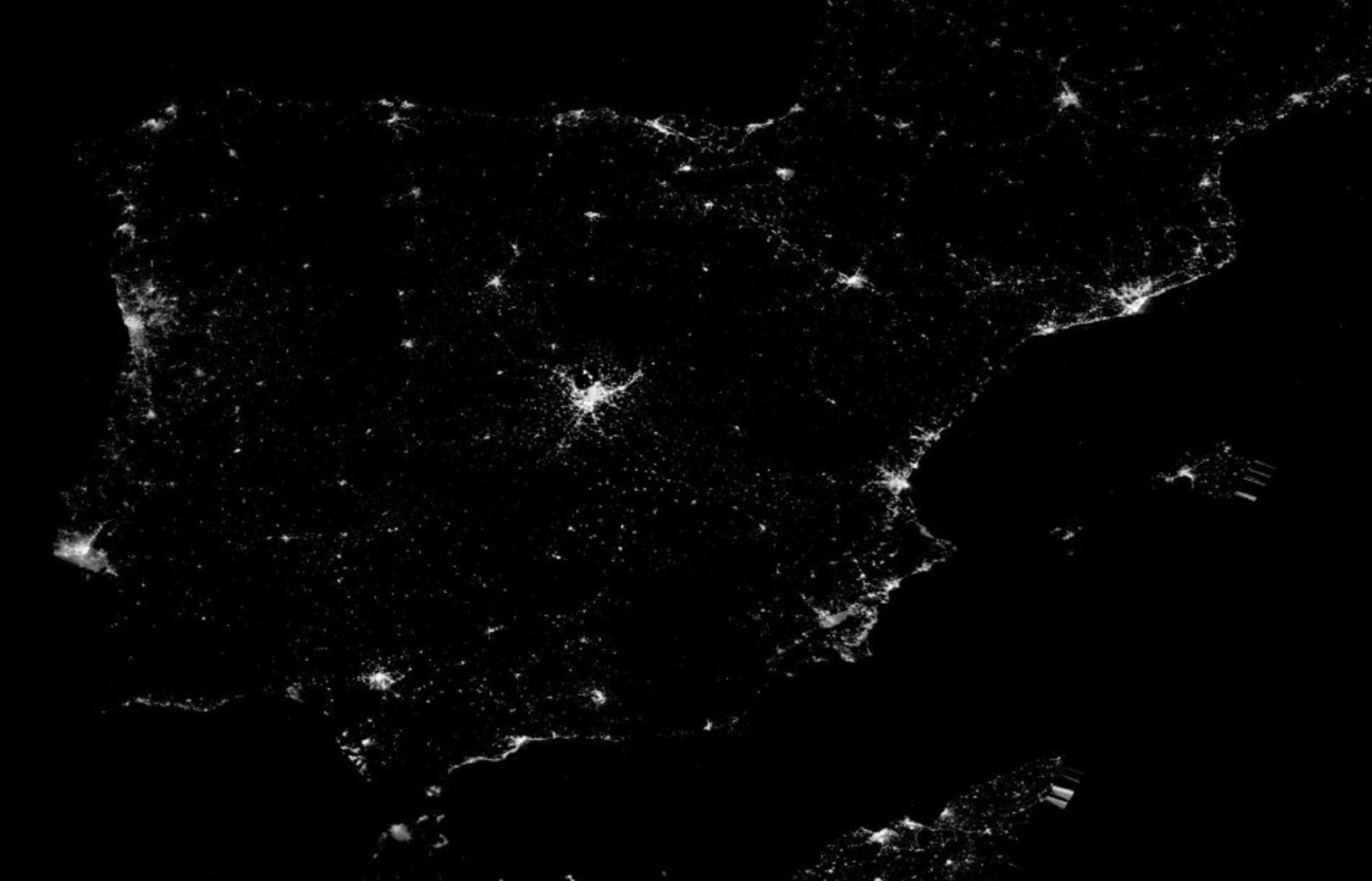 EuropaPress. Así se vio el apagón desde el espacio EuropaPress. Así se vio el apagón desde el espacio