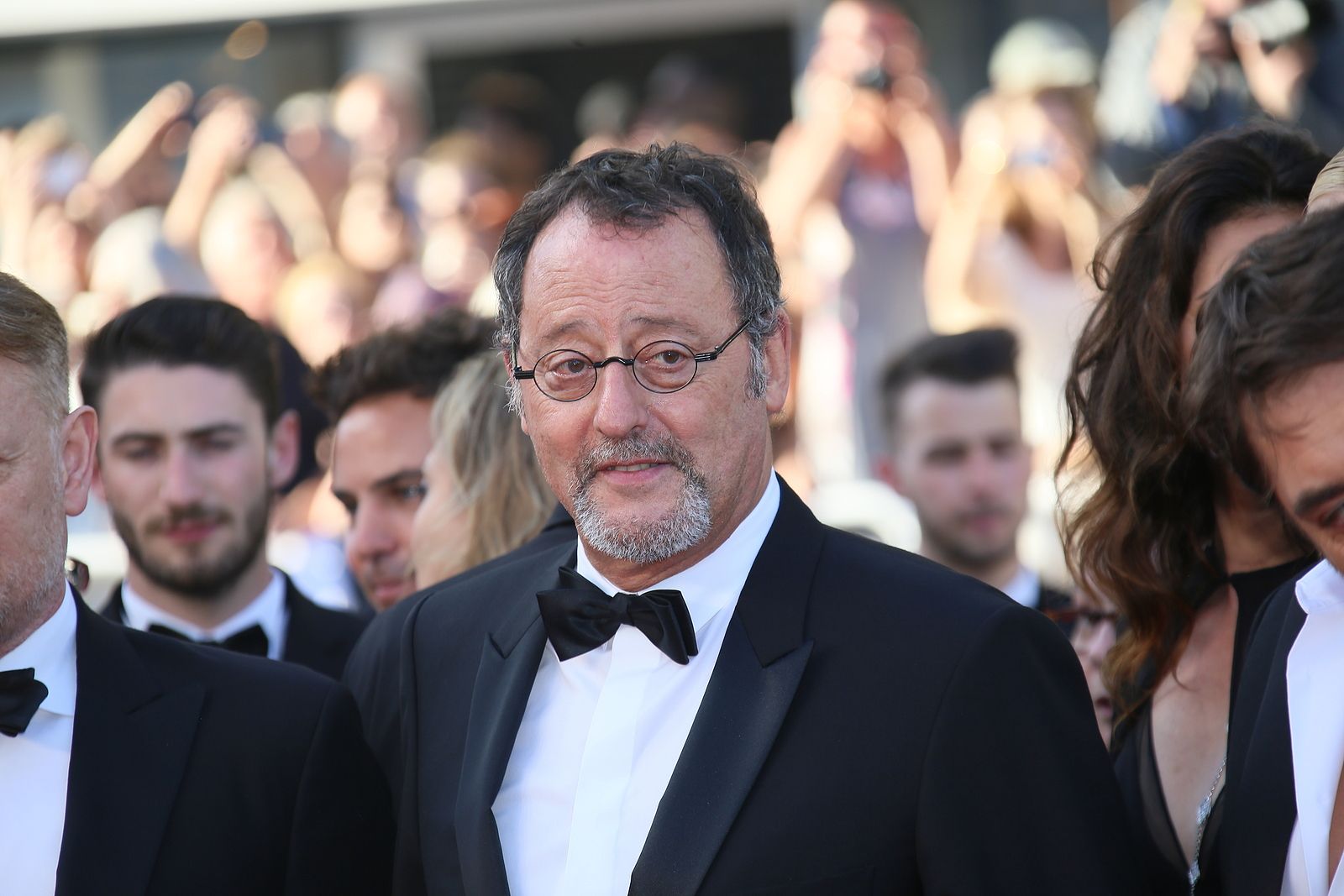 El actor Jean Reno debuta como novelista con 'Emma bajo el cielo de Omán'
