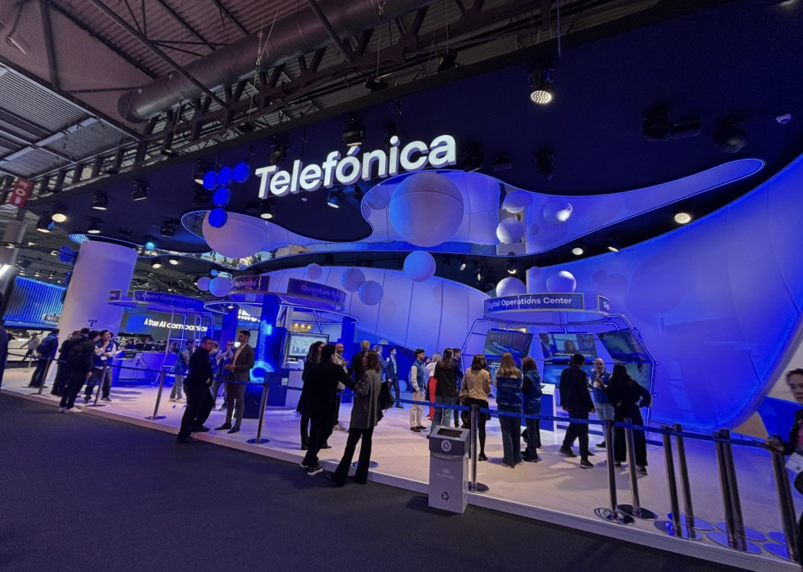 Telefónica gana 427 millones hasta marzo excluidas Argentina y Perú