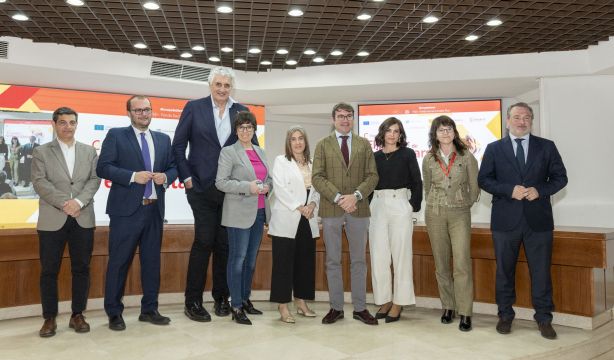 Romay, a los sénior: "Tenemos que quitarnos los prejuicios para ser más fuertes y atractivos"