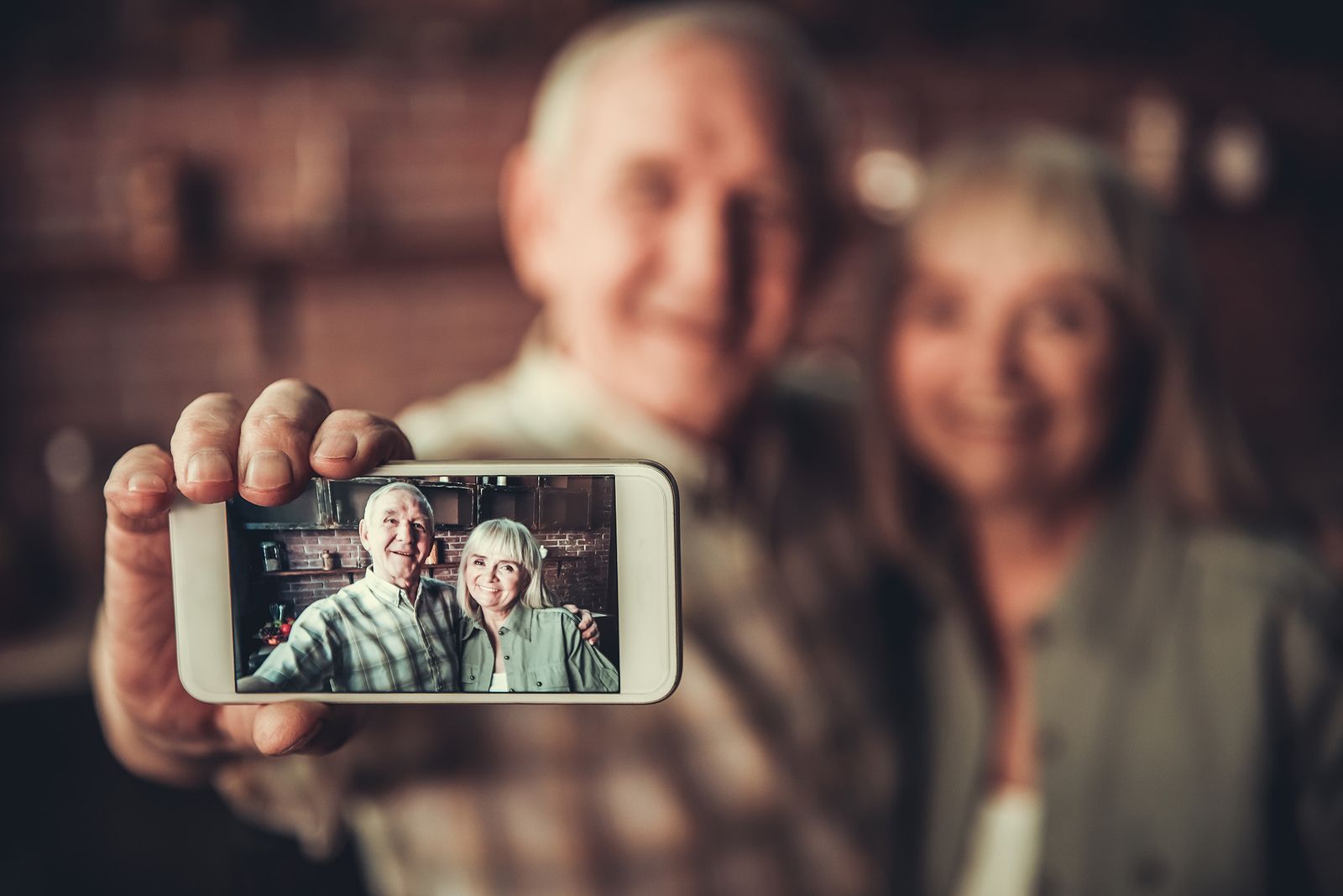 Nueva herramienta de IA: basta un 'selfie' para estimar la edad biológica