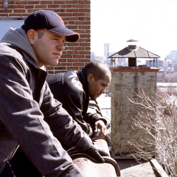 Seth Gilliam y Domenick Lombardozzi en The Wire