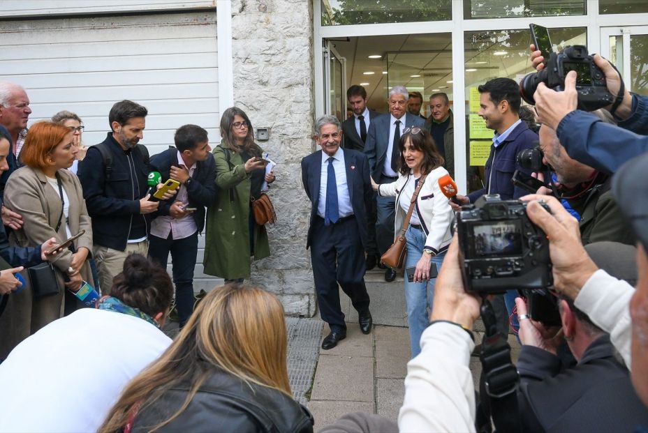 Acaba sin acuerdo la conciliación entre Revilla y el rey Juan Carlos, que no se ha presentado Acaba sin acuerdo la conciliación entre Revilla y el rey Juan Carlos, que no se ha presentado